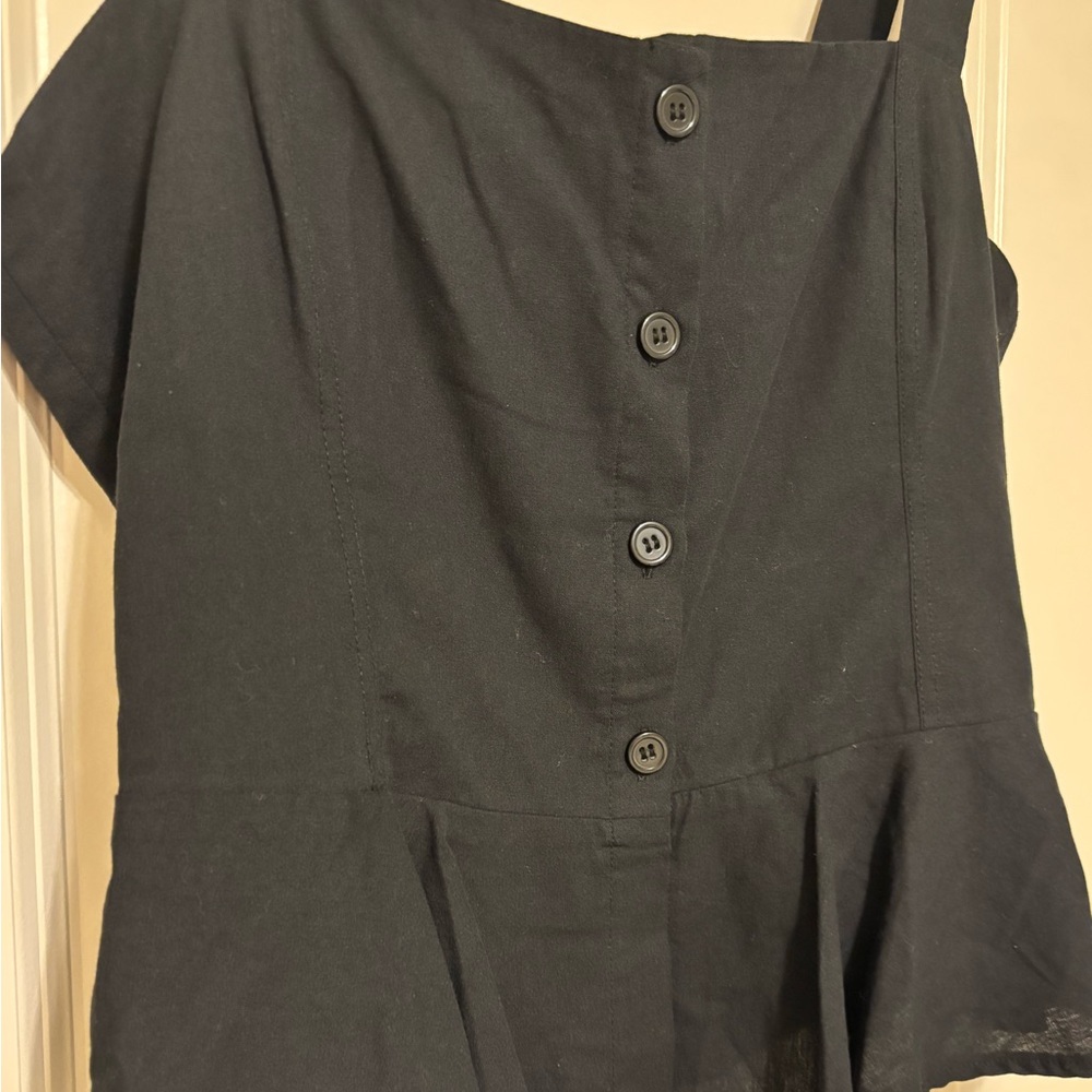 NWOT - Black Peplum Button Front UO top - Picture 2 of 5